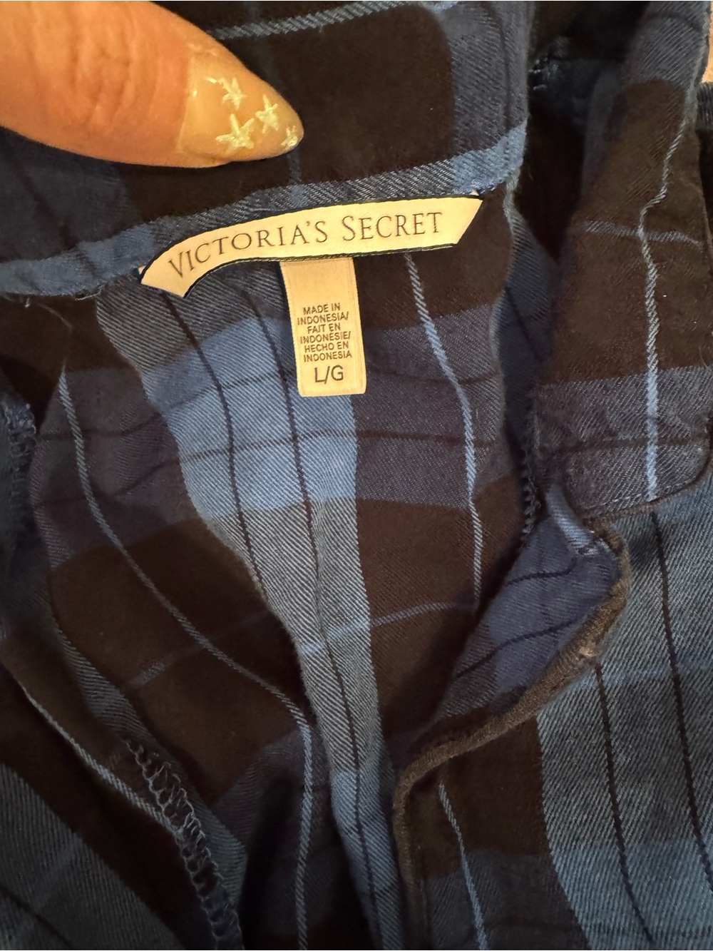 Victoria's Secret Blue and Black Plaid Pajama Set - Picture 3 of 6